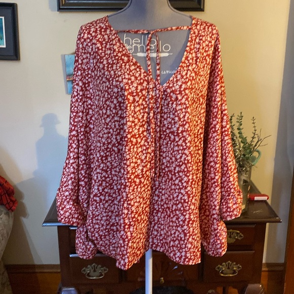 NWOT Print V Neck Blouse, Elegant Batwing Sleeve Tie Back Top - Picture 3 of 10